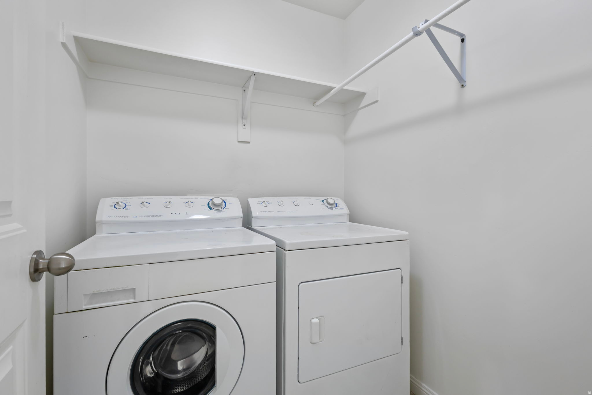 INDEPENDENCE POINT - Residential Lease