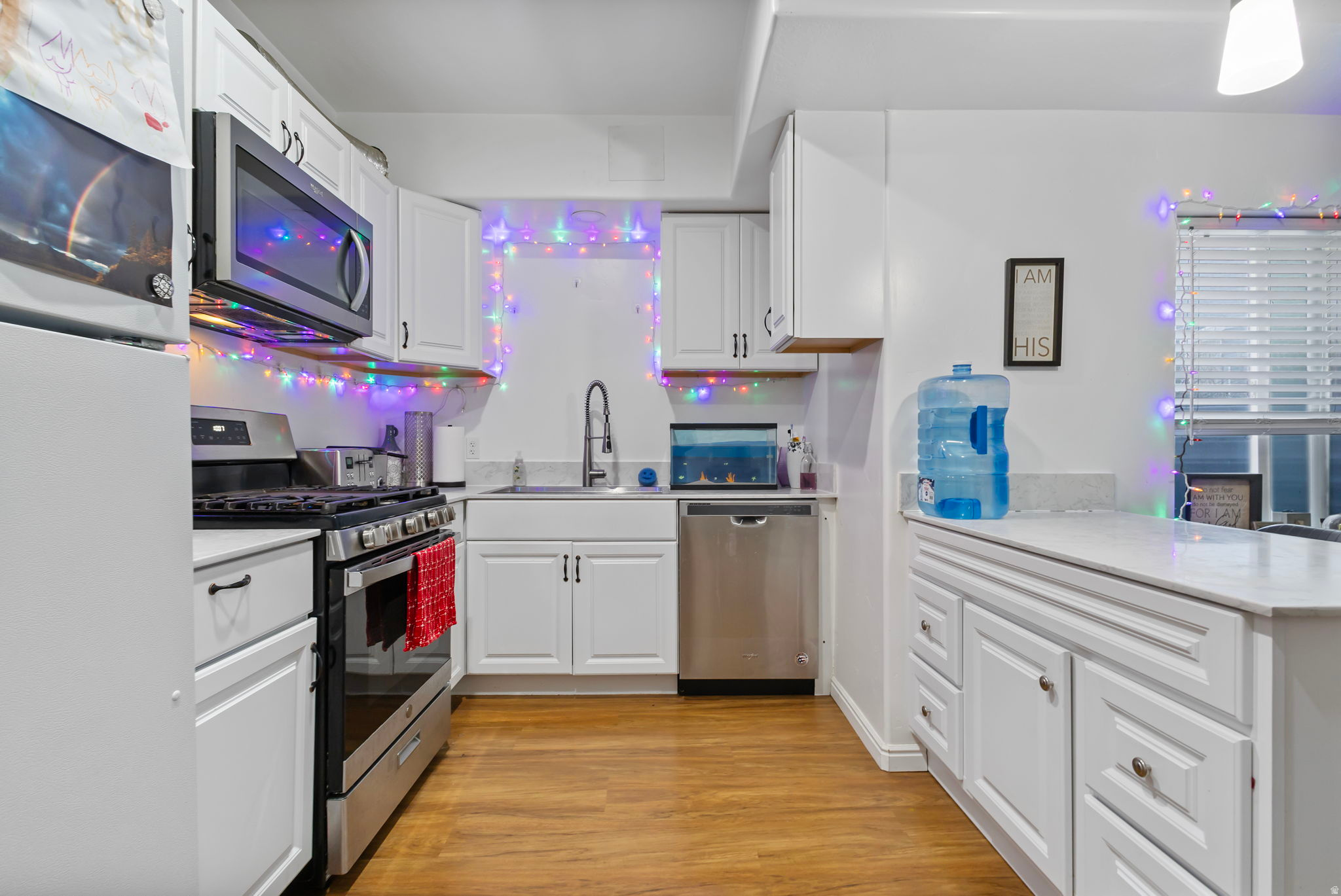 INDEPENDENCE POINT - Residential Lease