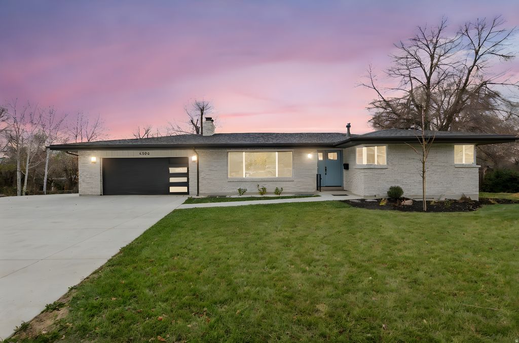 Photo of 4386 S 2490 E, Holladay, UT 84124 (MLS # 2124838)