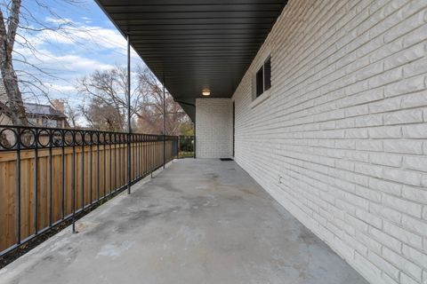 Tiny photo for 4386 S 2490 E, Holladay, UT 84124 (MLS # 2124838)