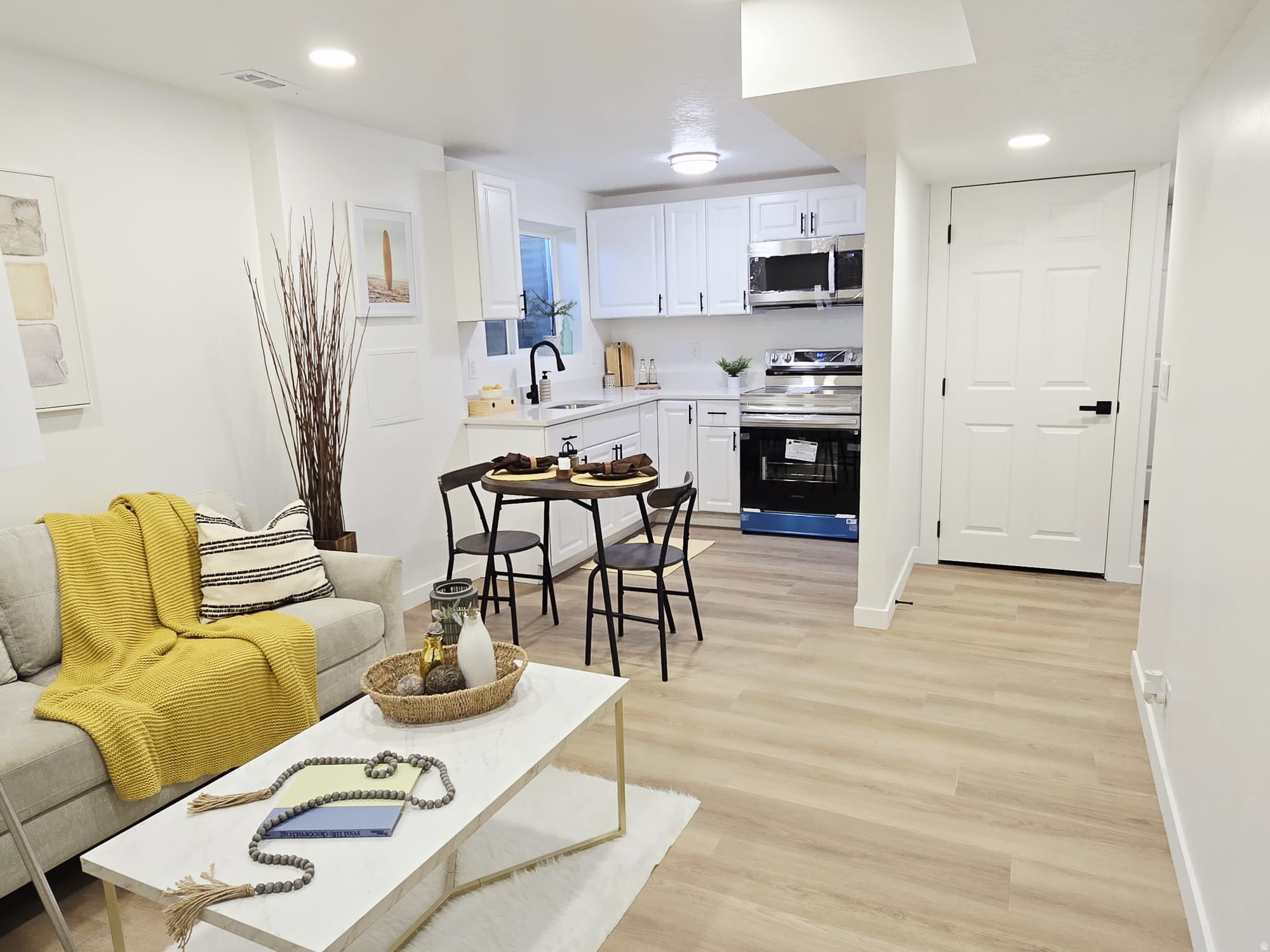 WESTWOOD ESTATES #6 - Residential