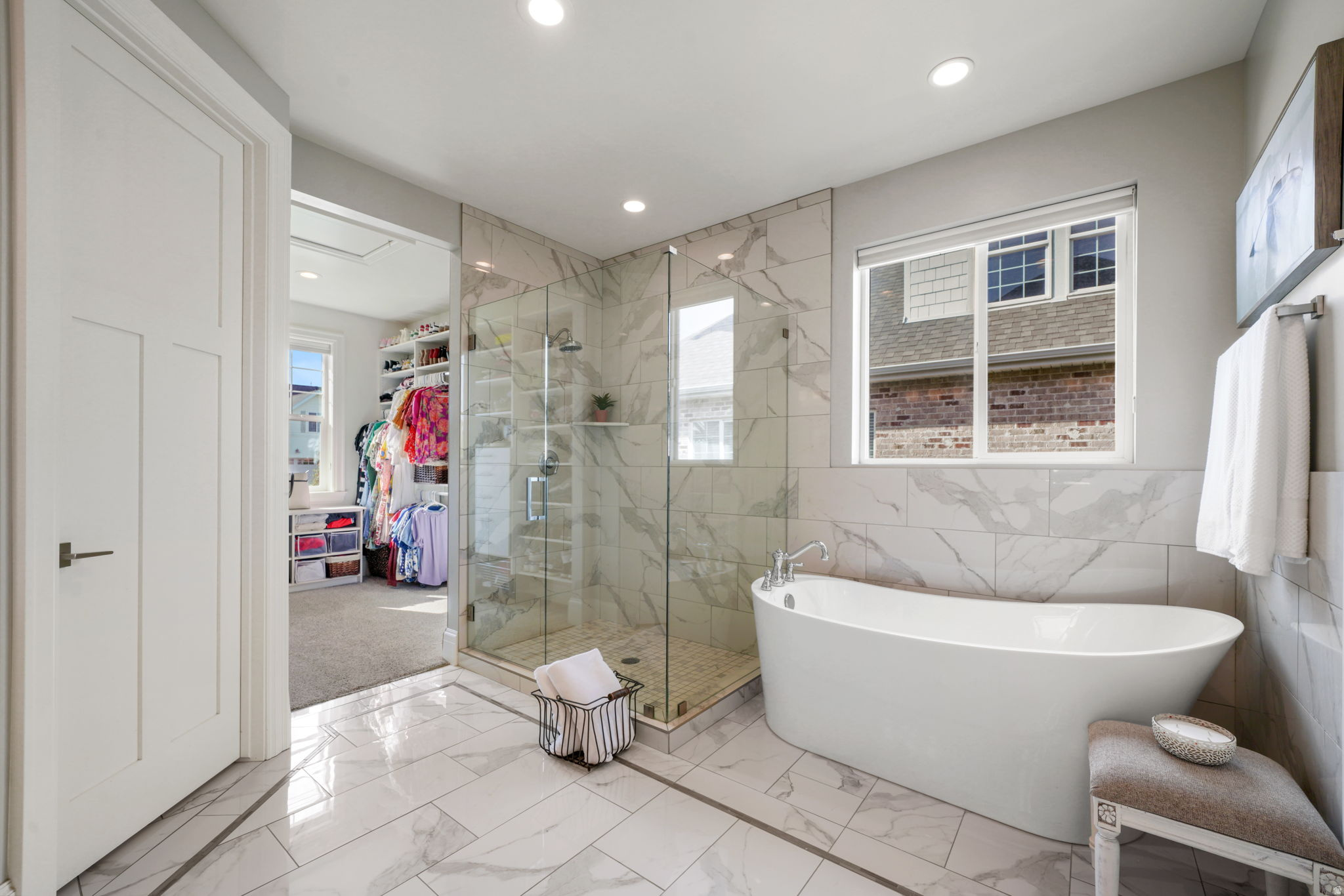 AUTUMN CREST PHASE 1 - Residential