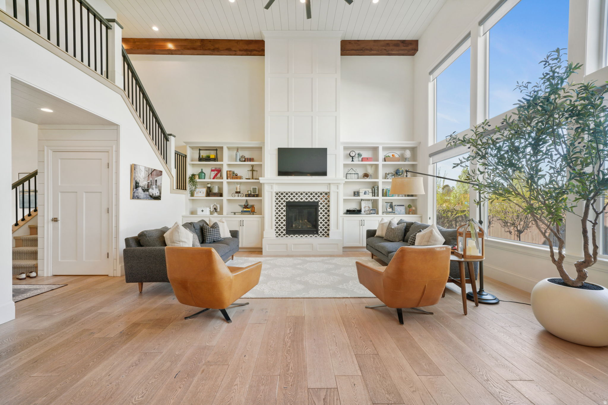 AUTUMN CREST PHASE 1 - Residential