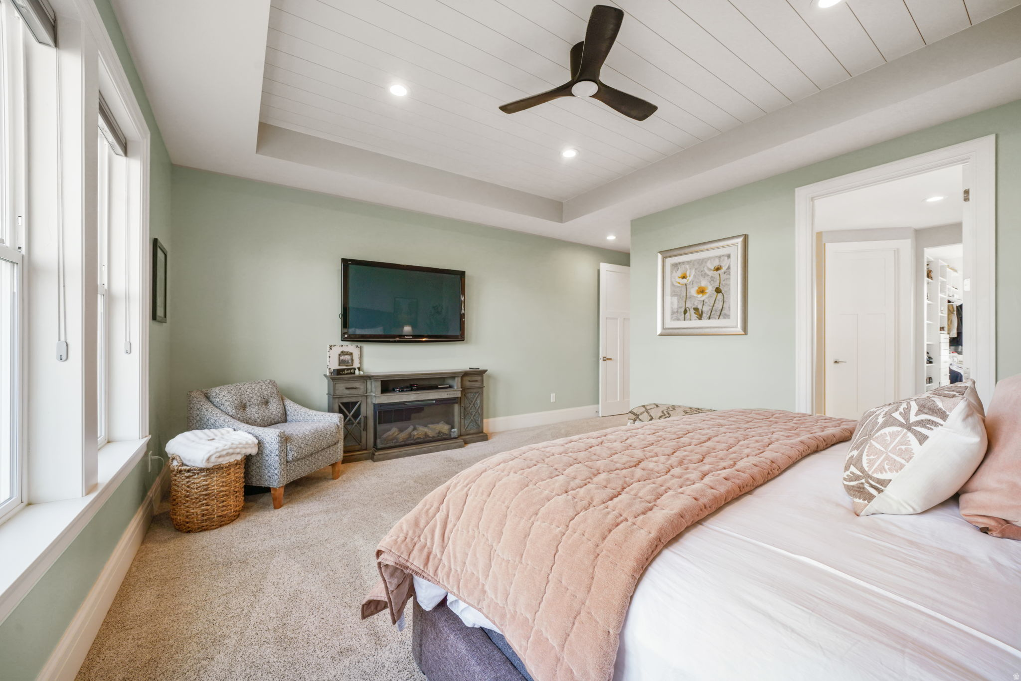 AUTUMN CREST PHASE 1 - Residential