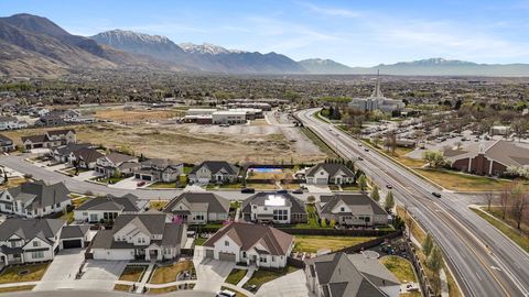 Tiny photo for 953 E 1000 N, American Fork, UT 84003 (MLS # 2148328)