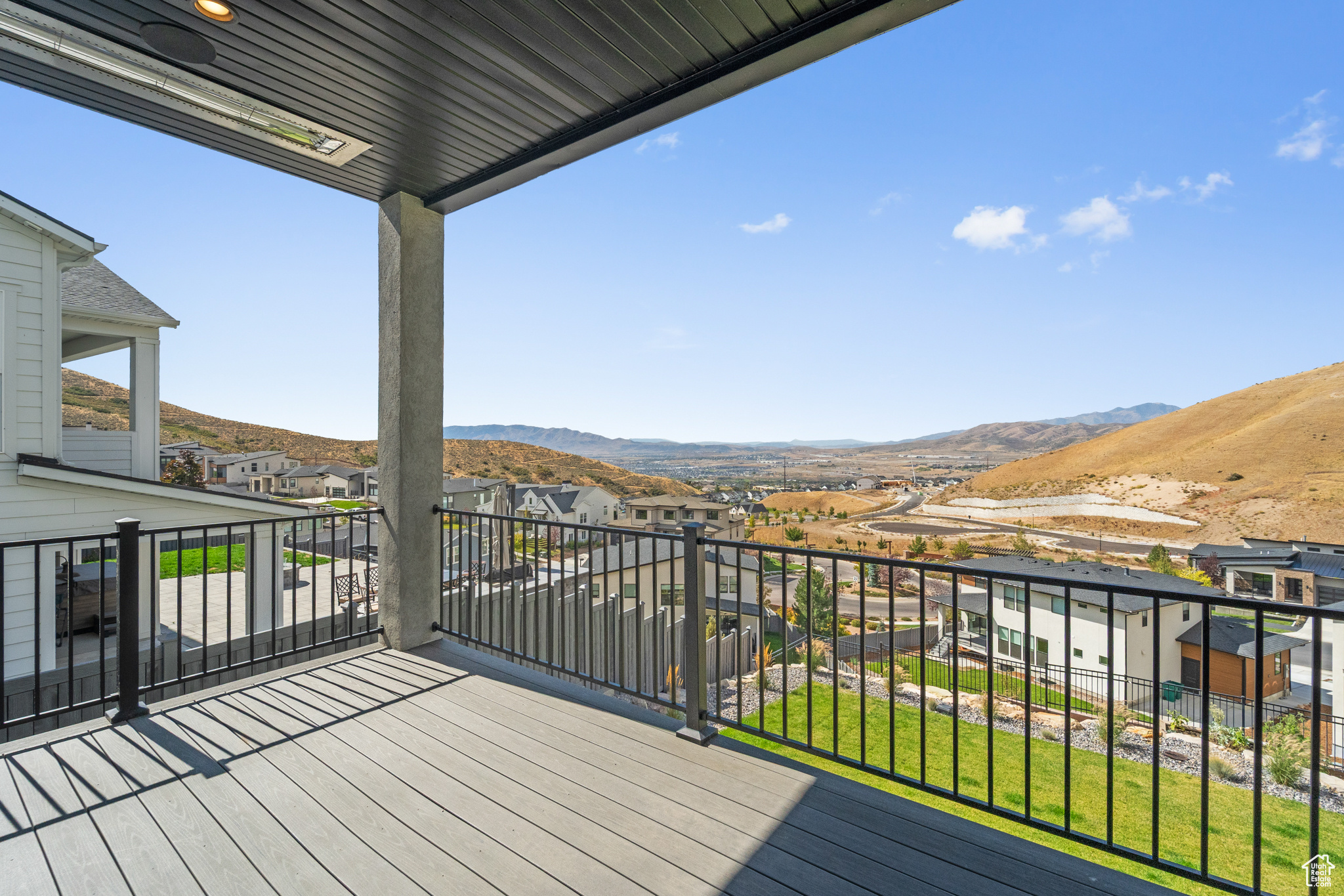 CANYON POINT - Residential