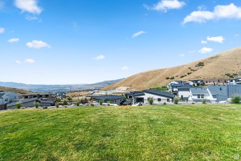 Tiny photo for 5591 N VALLEY VIEW RD E, Lehi, UT 84043 (MLS # 2114726)