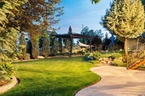 Tiny photo for 1247 W ALTA CREEK CIR S, South Jordan, UT 84095 (MLS # 2159067)