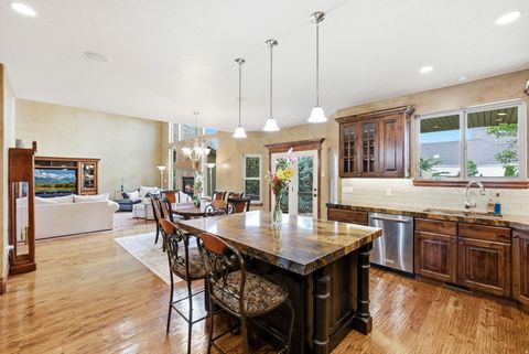 Tiny photo for 1247 W ALTA CREEK CIR S, South Jordan, UT 84095 (MLS # 2159067)