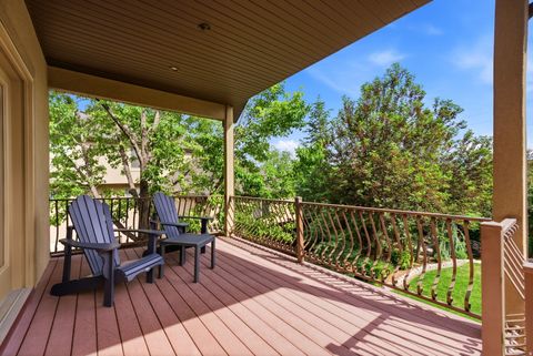 Tiny photo for 1247 W ALTA CREEK CIR S, South Jordan, UT 84095 (MLS # 2159067)