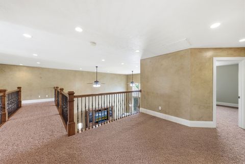 Tiny photo for 1247 W ALTA CREEK CIR S, South Jordan, UT 84095 (MLS # 2159067)