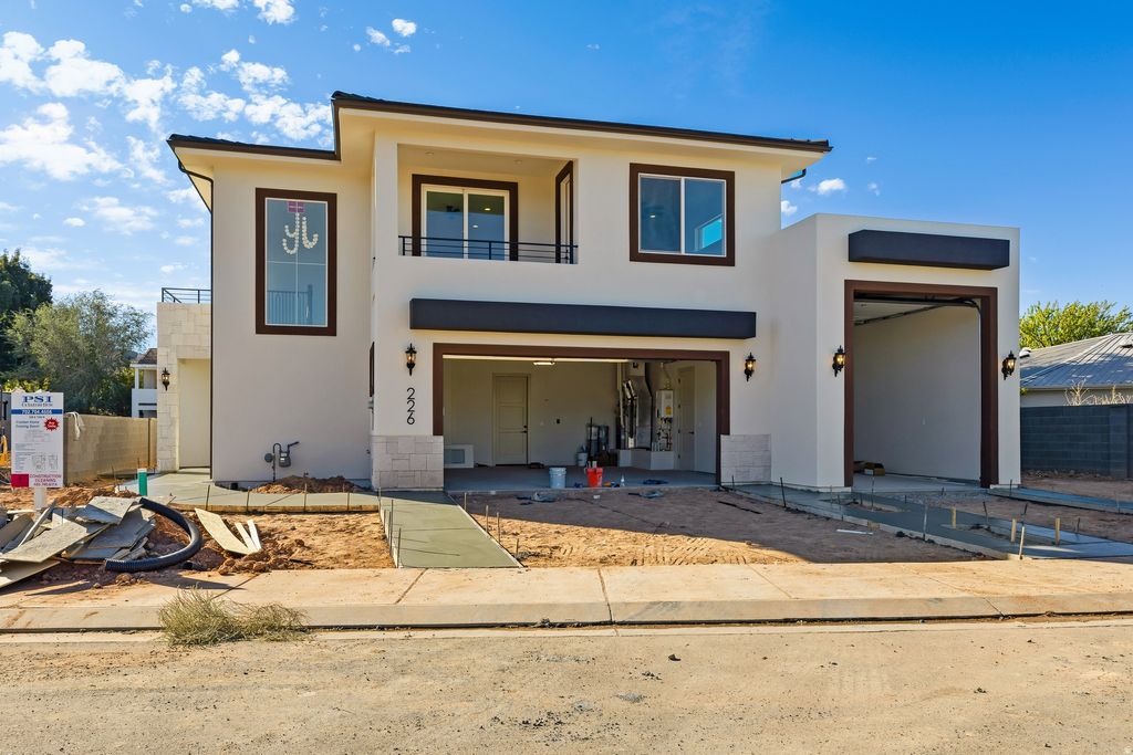 Photo of 226 E 1100 N, Hurricane, UT 84737 (MLS # 2120250)