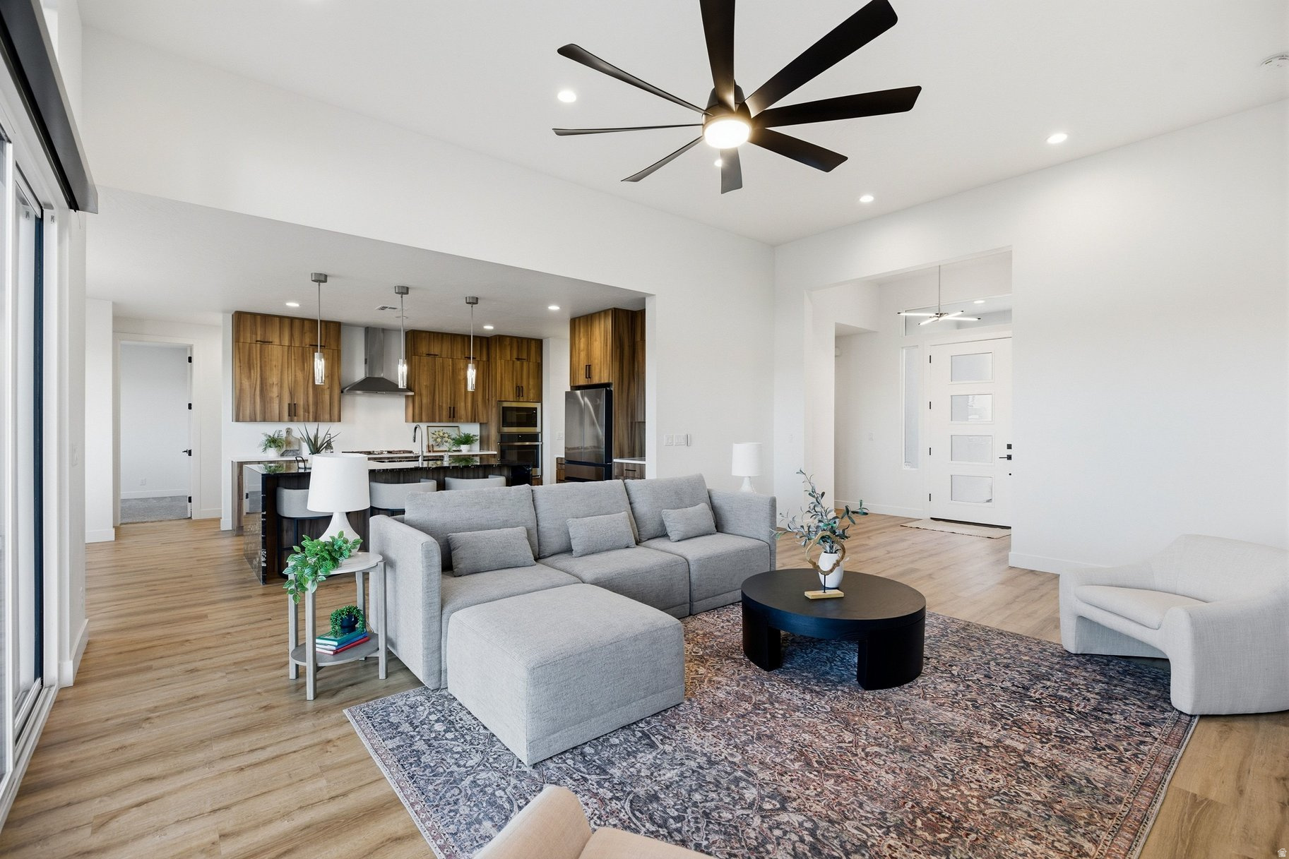 ARANCIO POINT AT DIVARIO PH 1 - Residential