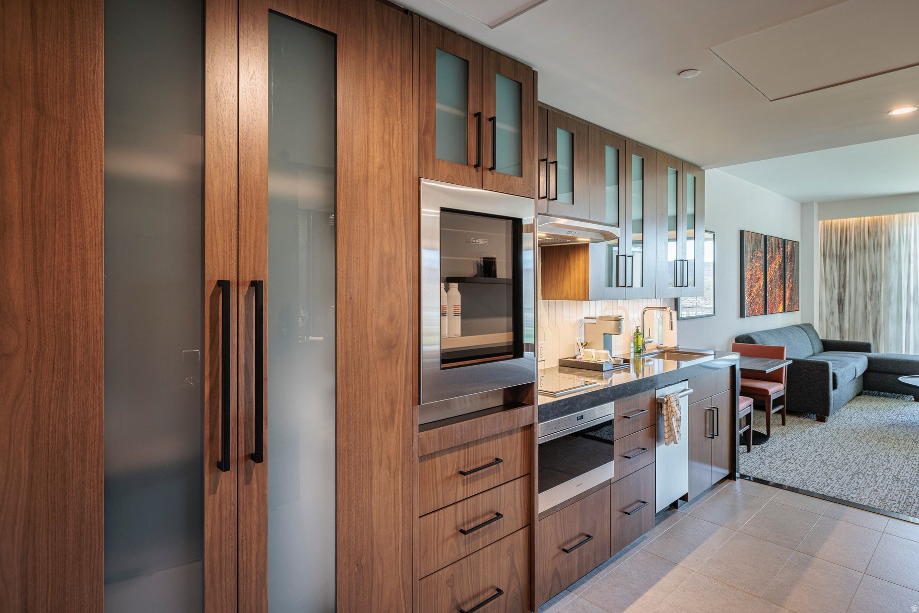 BLACK DESERT RESORT CENTER - Residential