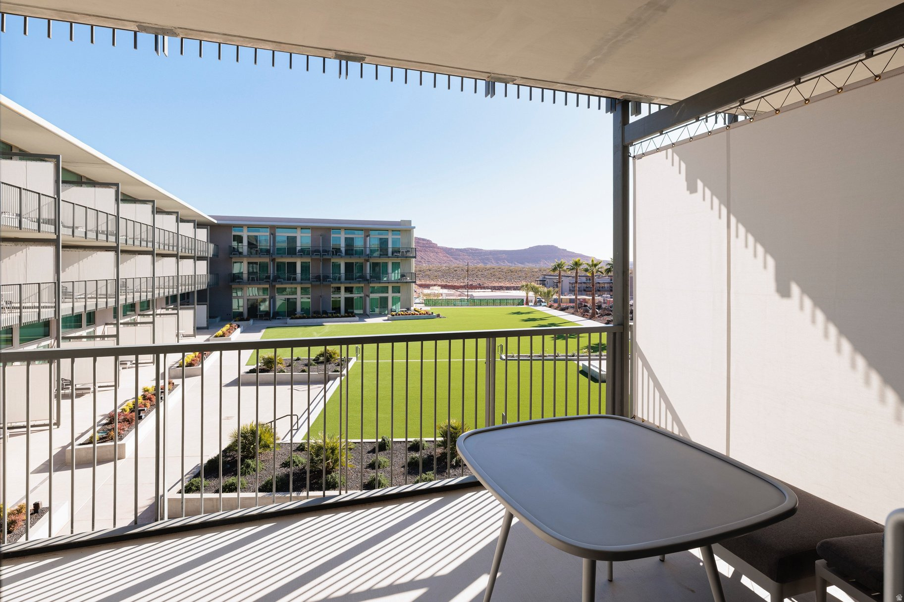 BLACK DESERT RESORT CENTER - Residential