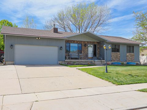 Tiny photo for 2887 W TIVOLI LN, Taylorsville, UT 84129 (MLS # 2151212)