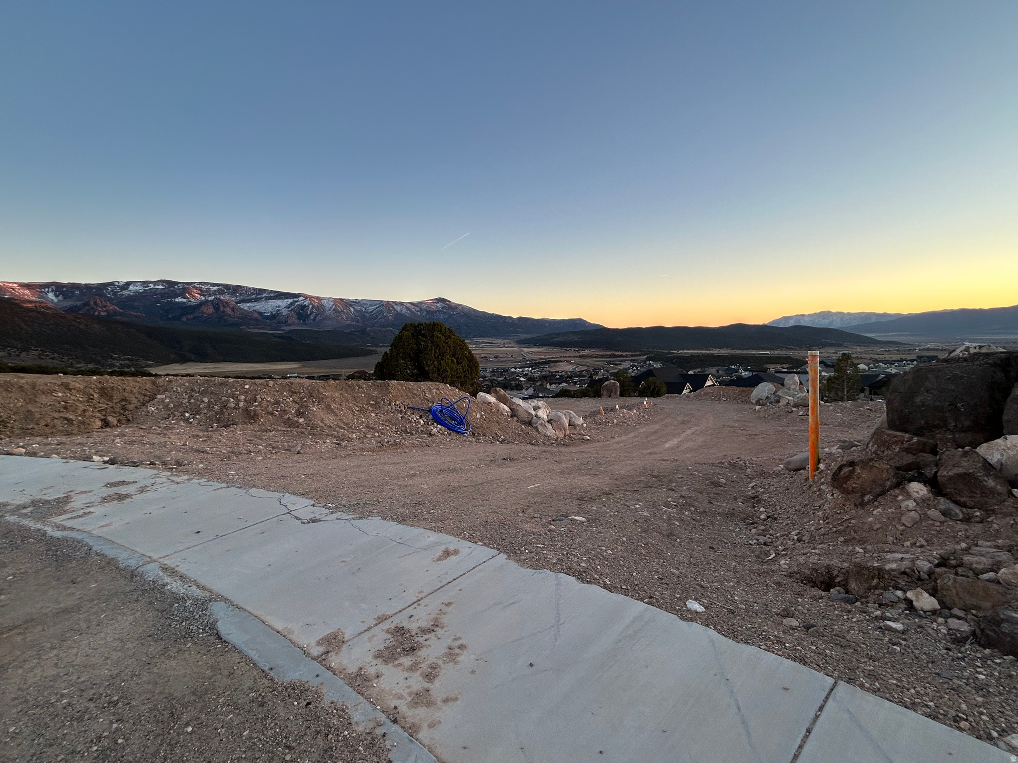 SADDLEBACK RIDGE - Land