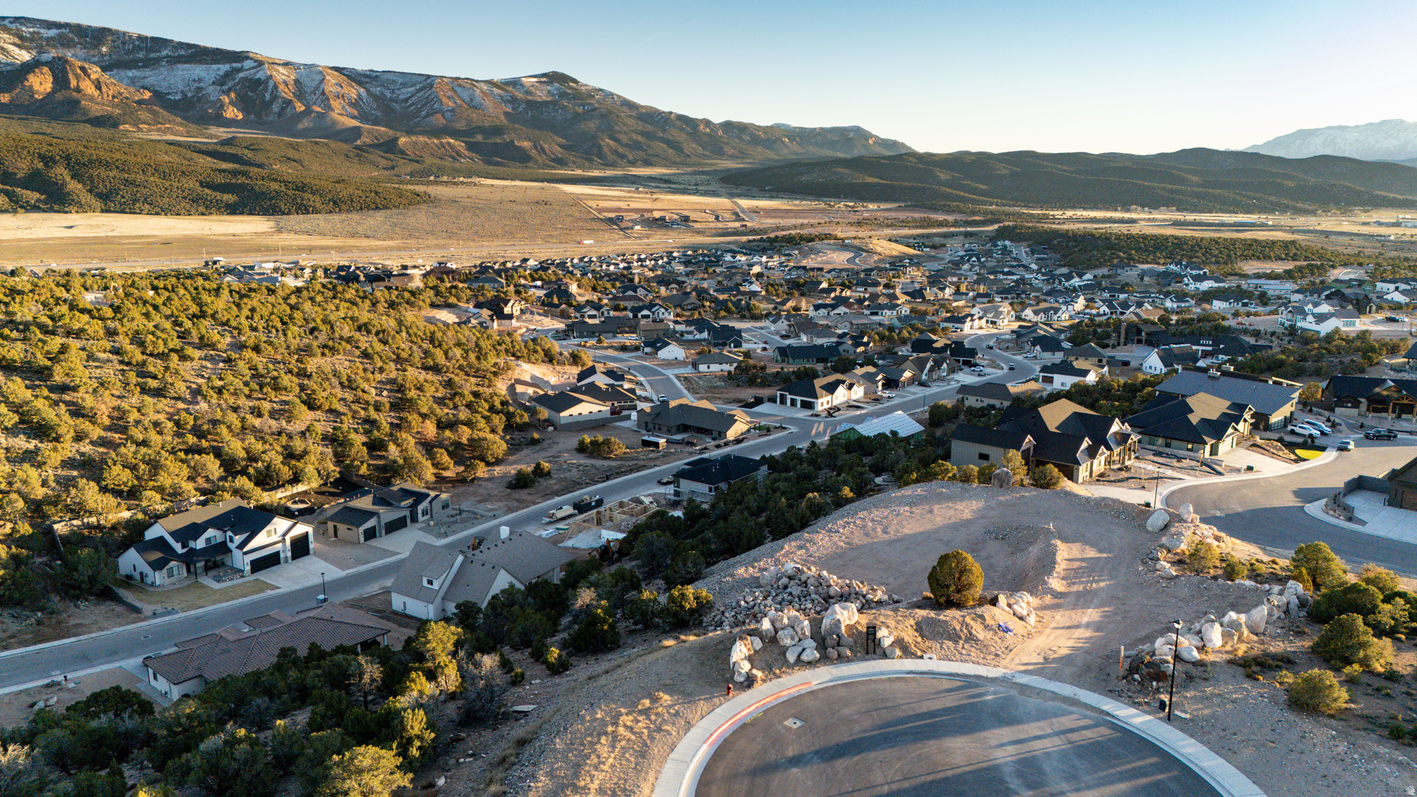 SADDLEBACK RIDGE - Land