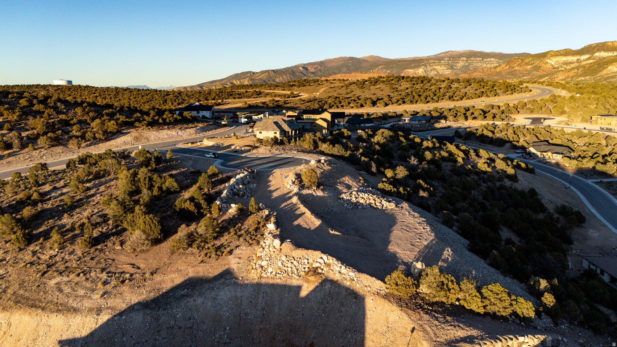 SADDLEBACK RIDGE - Land