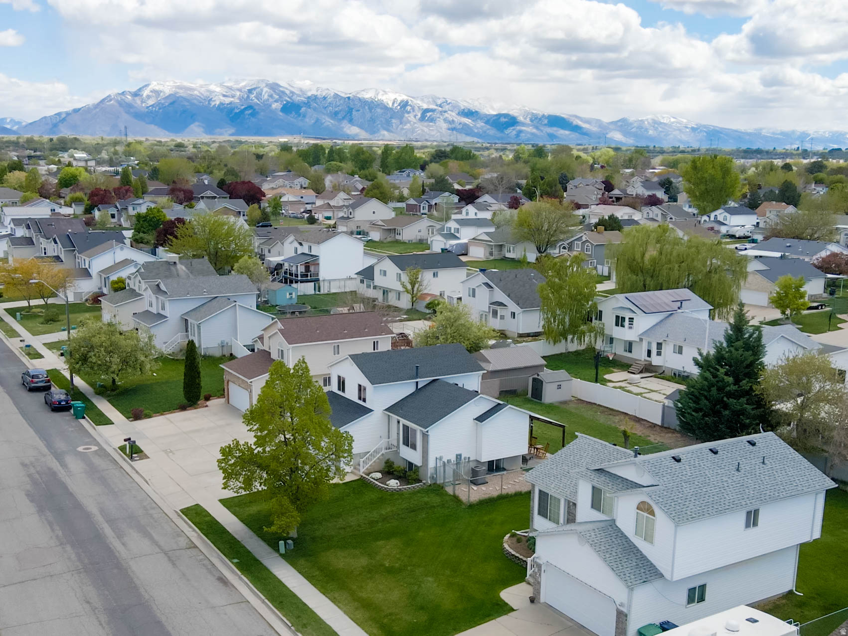 WOODMERE ESTATES - Residential