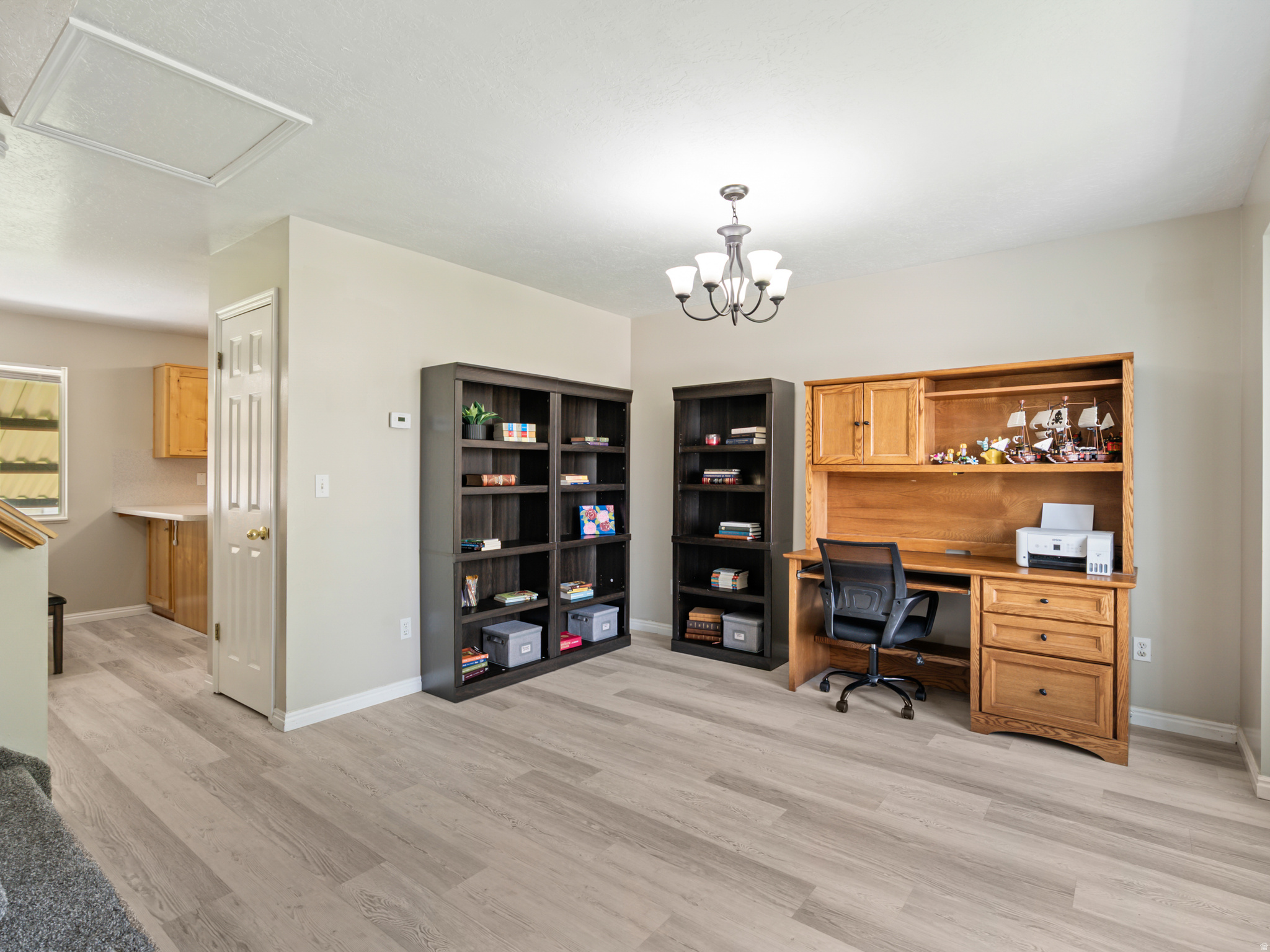 WOODMERE ESTATES - Residential