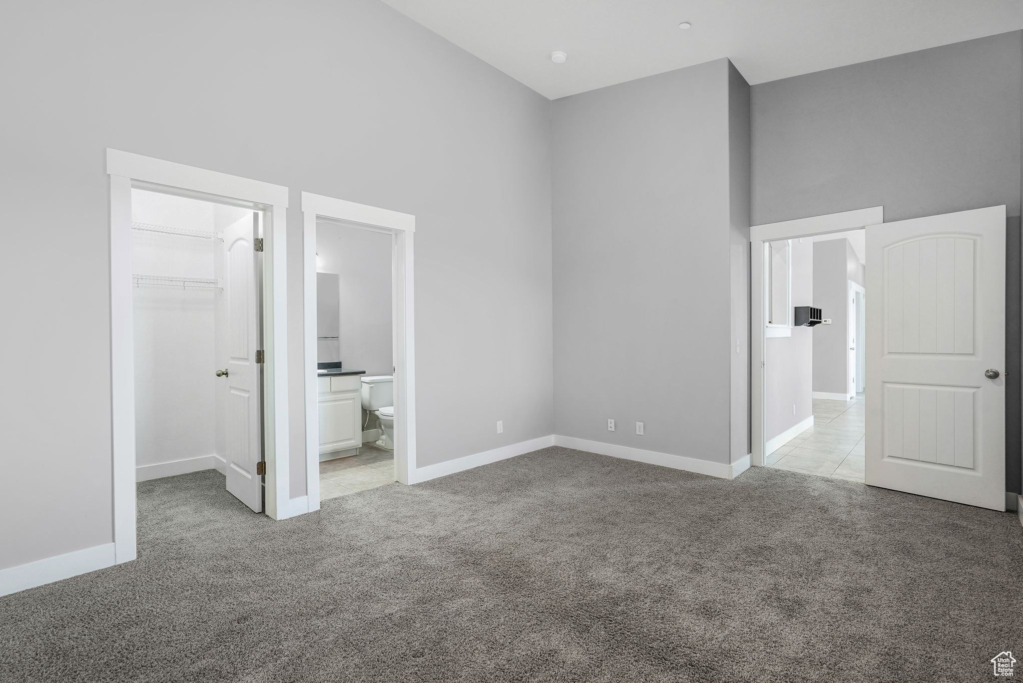 HILLCREST CONDO - Residential