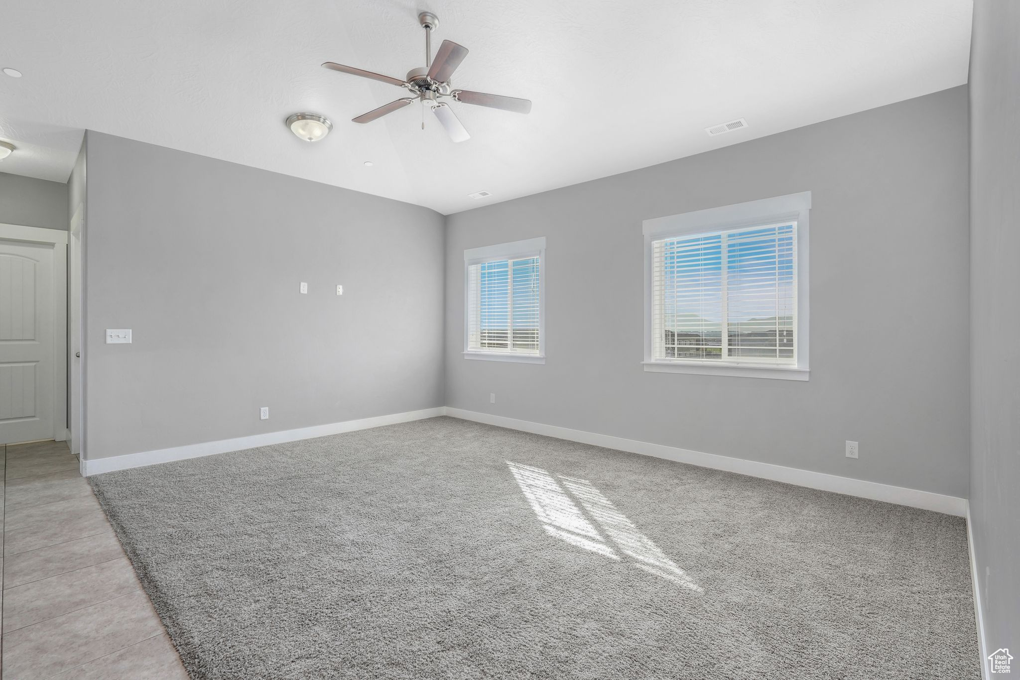 HILLCREST CONDO - Residential