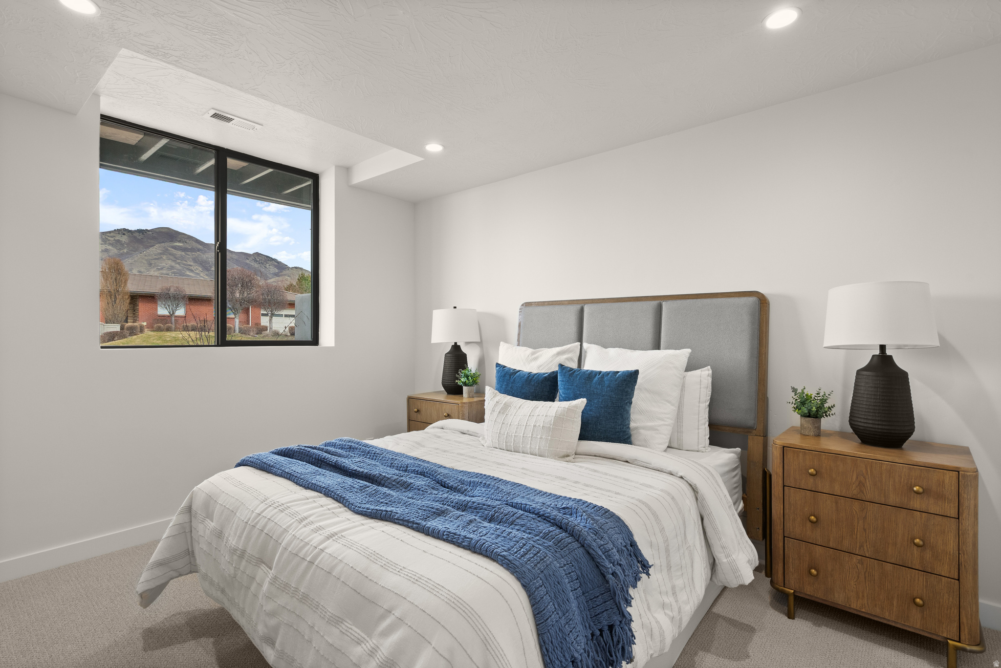 ST MARY HILL - Residential