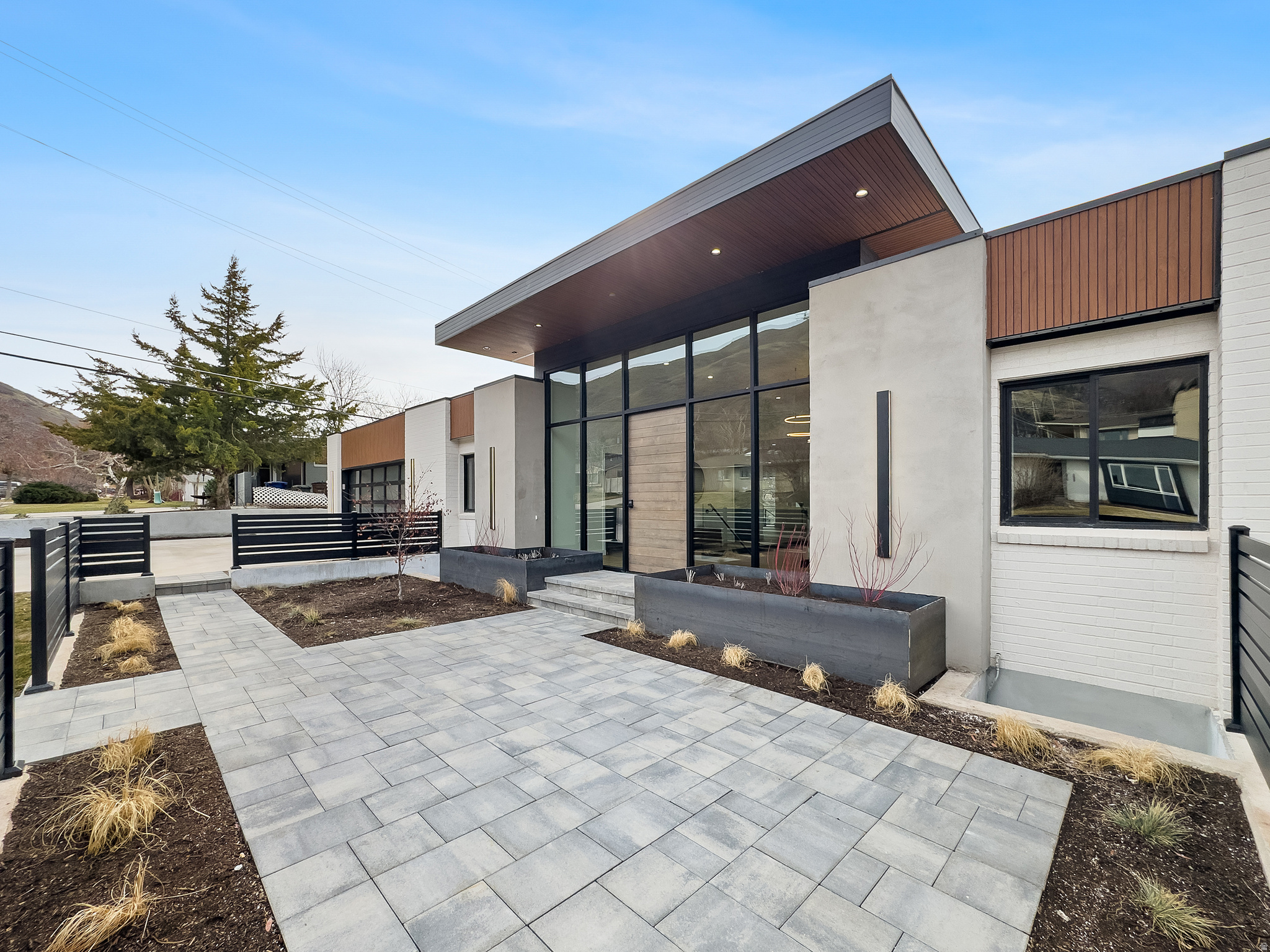 ST MARY HILL - Residential