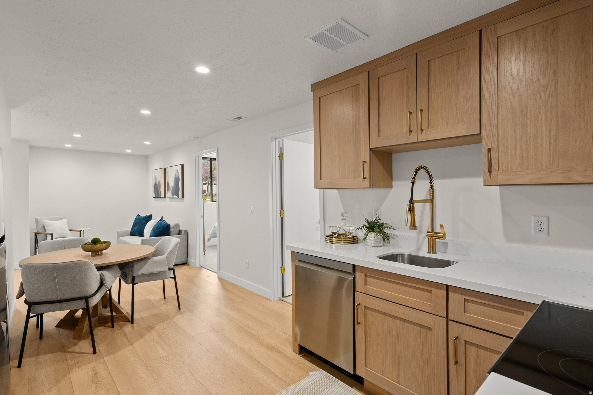 ST MARY HILL - Residential