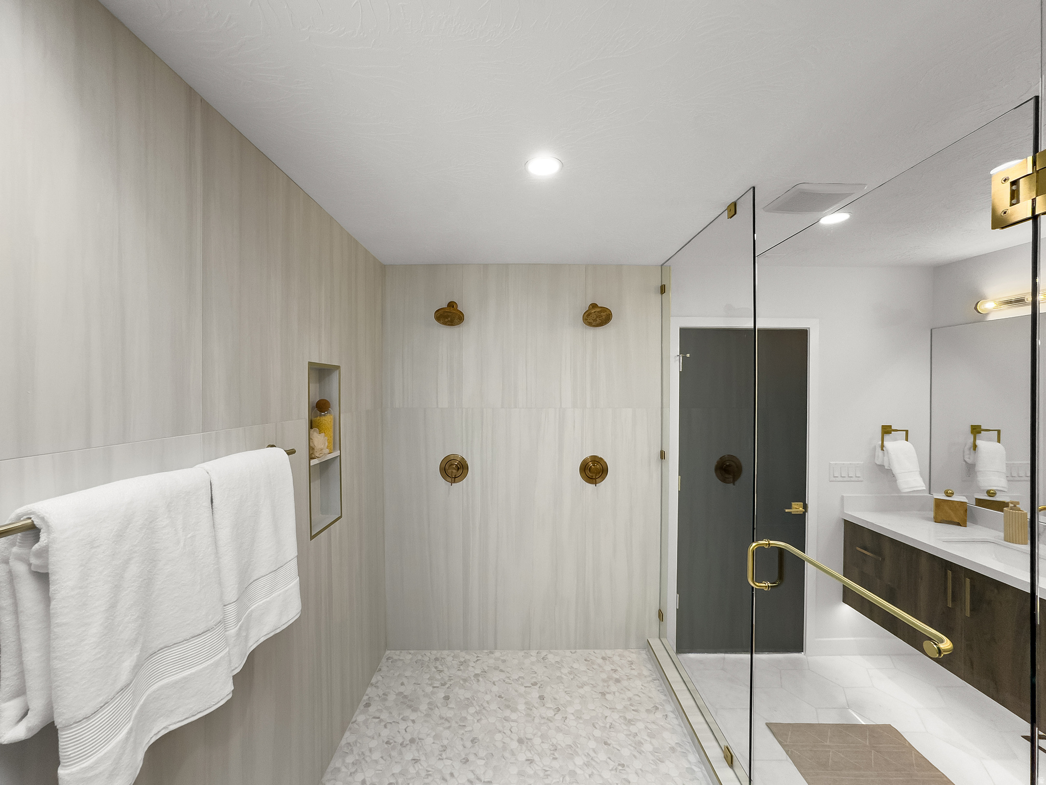 ST MARY HILL - Residential