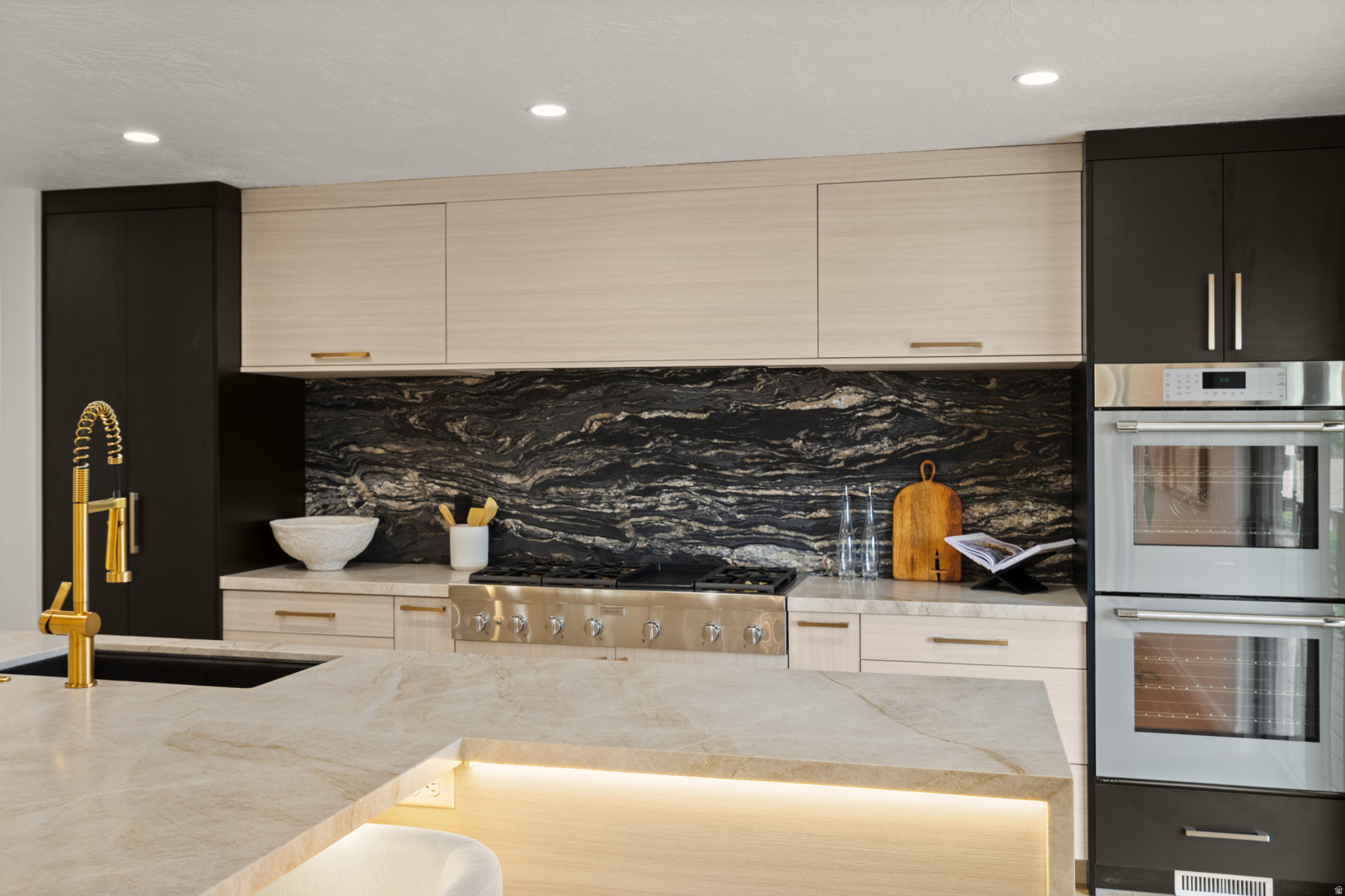 ST MARY HILL - Residential