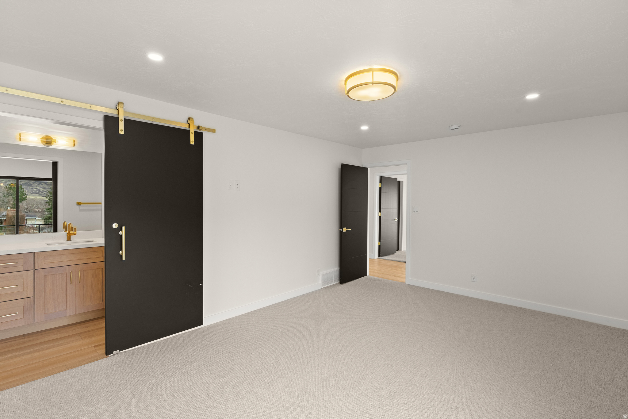 ST MARY HILL - Residential