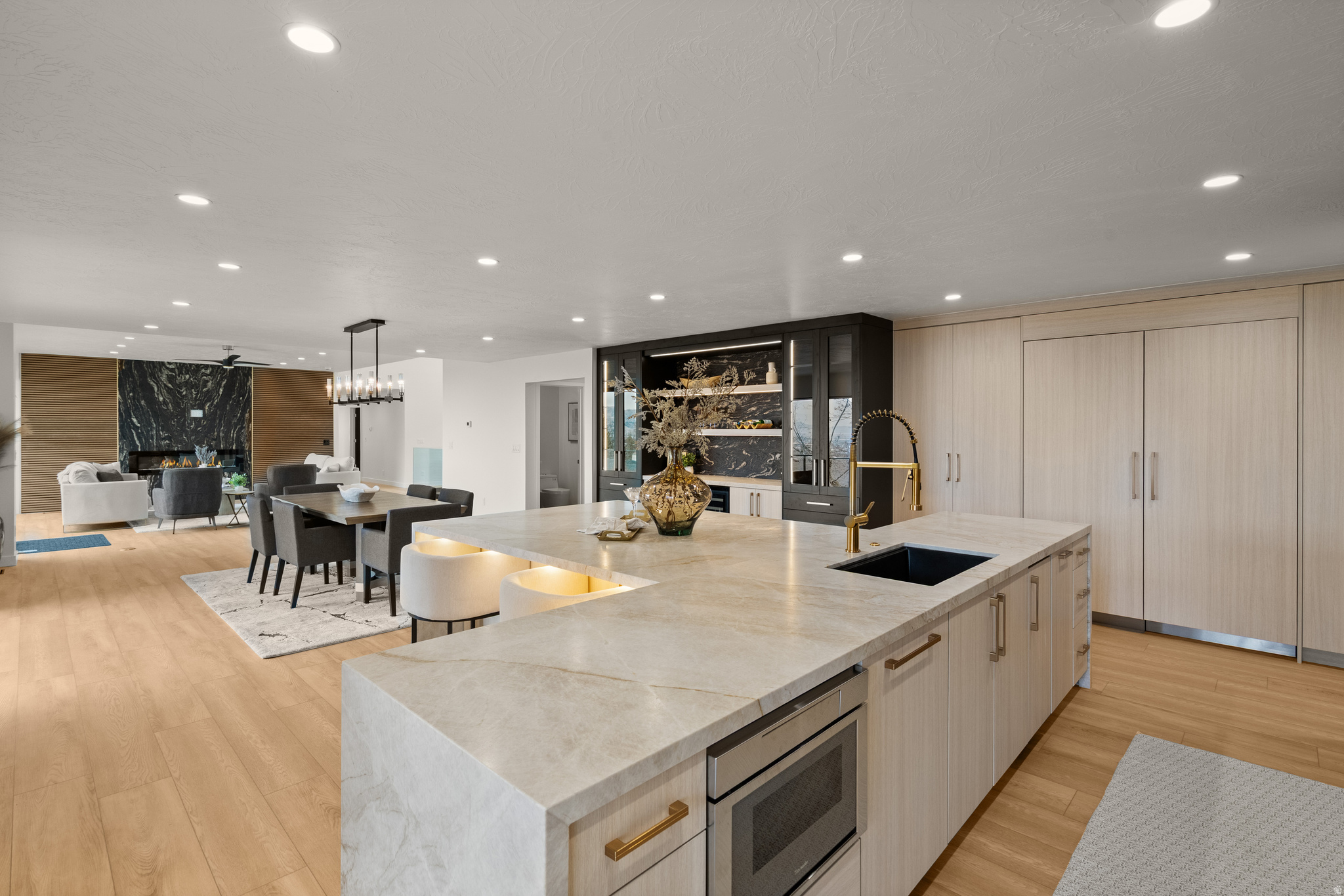 ST MARY HILL - Residential