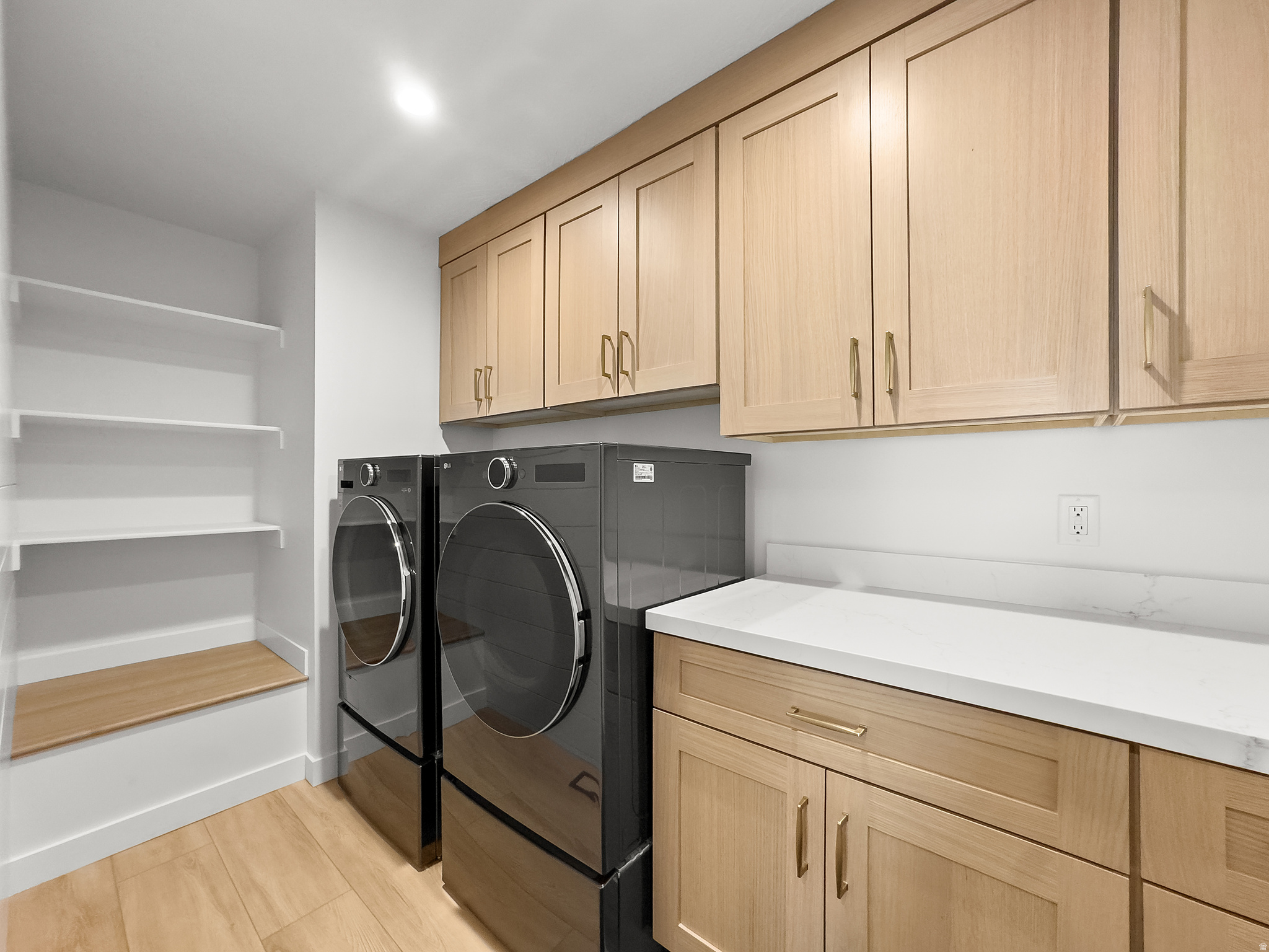 ST MARY HILL - Residential