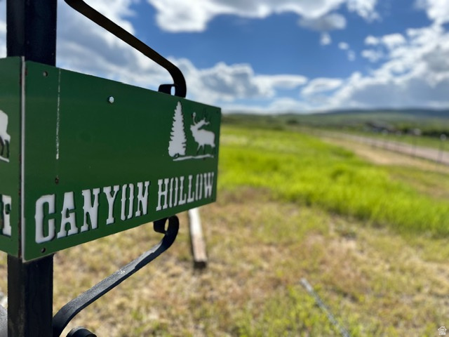 OAKER HILLS - Land