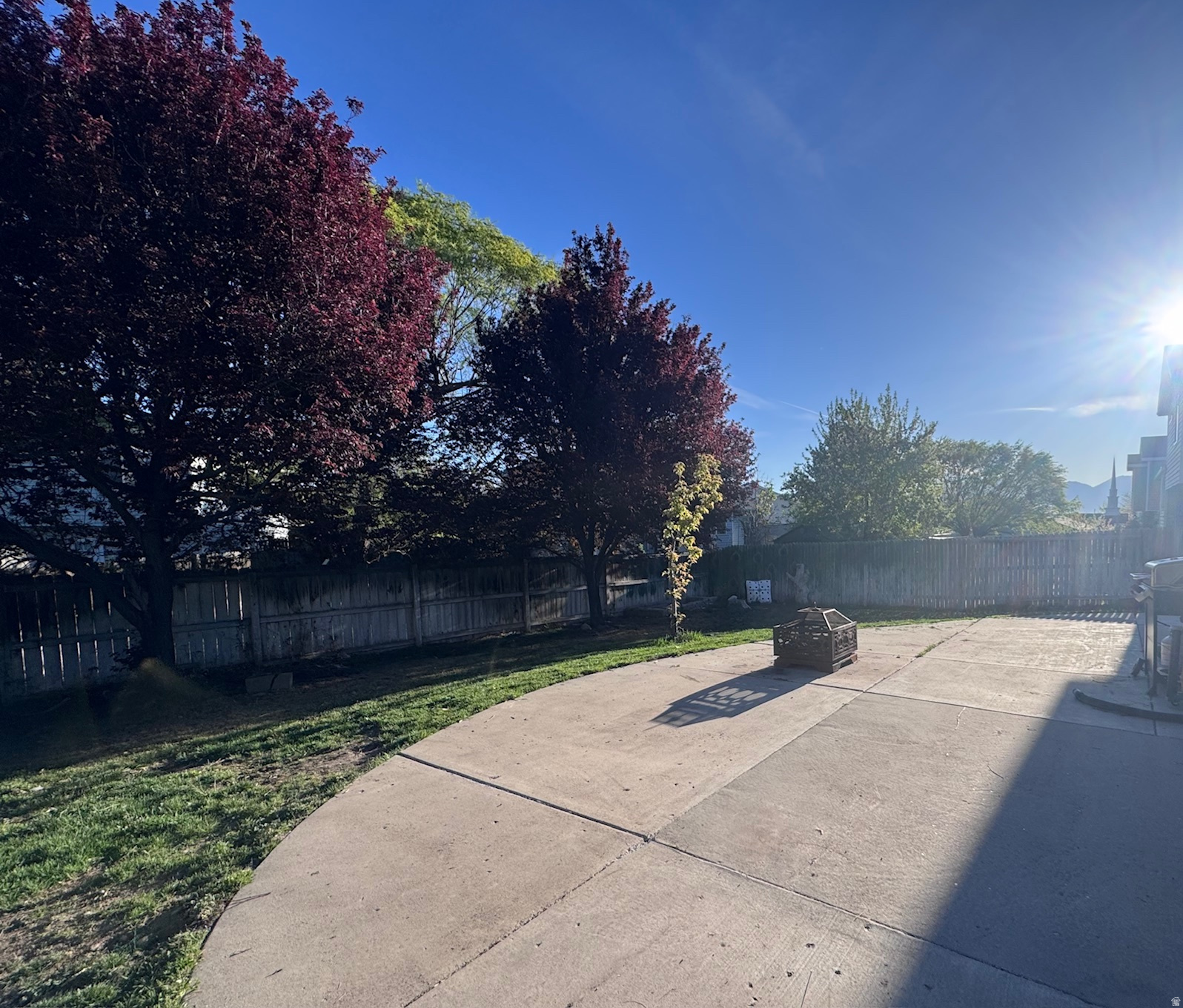 OQUIRRH SHADOWS - Residential