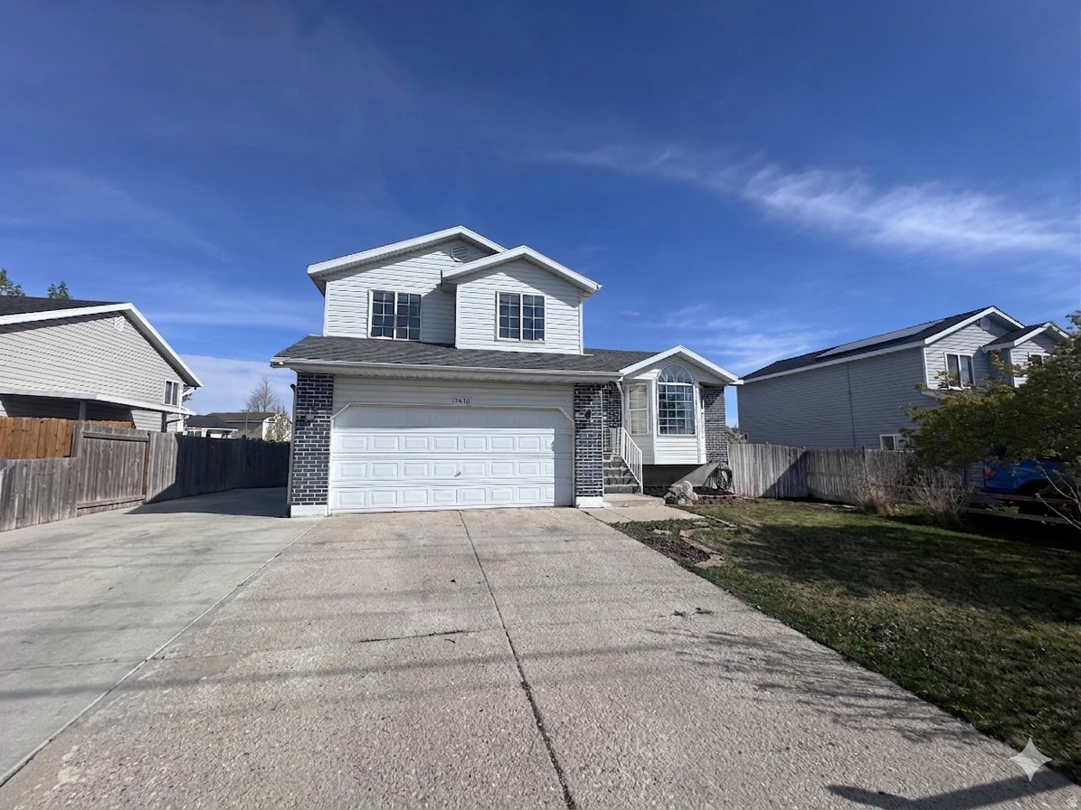 OQUIRRH SHADOWS - Residential