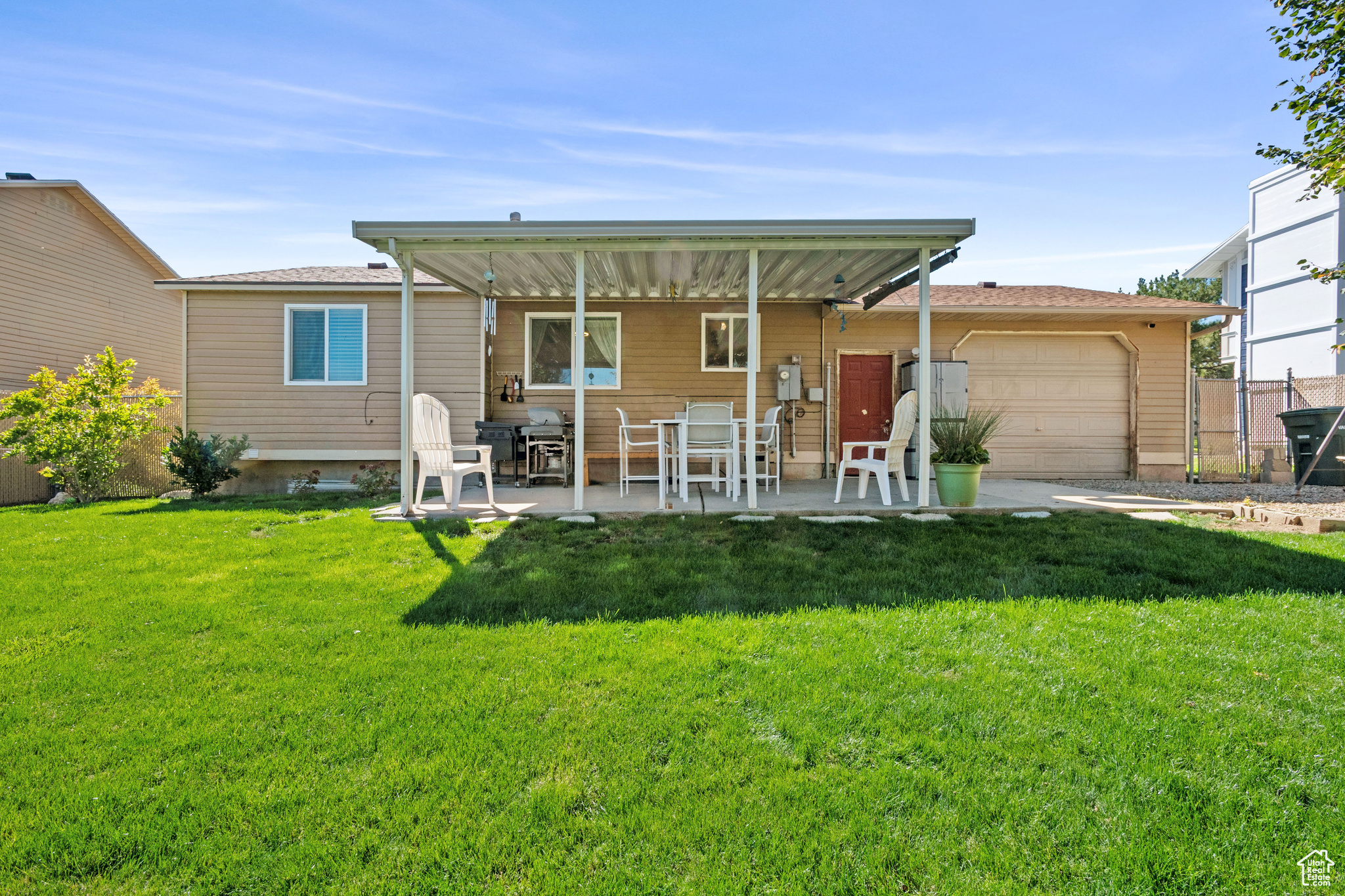 SUNSET HILLS - Residential