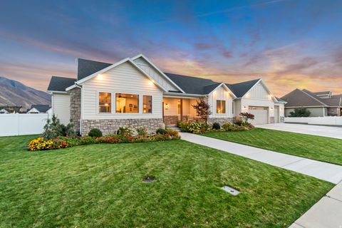 Tiny photo for 496 E 1200 N, Mapleton, UT 84664 (MLS # 2120567)