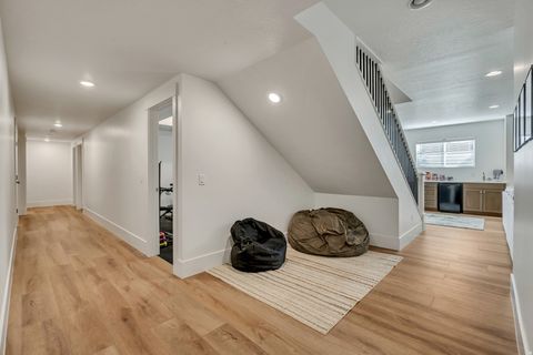 Tiny photo for 496 E 1200 N, Mapleton, UT 84664 (MLS # 2120567)