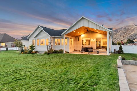 Tiny photo for 496 E 1200 N, Mapleton, UT 84664 (MLS # 2120567)