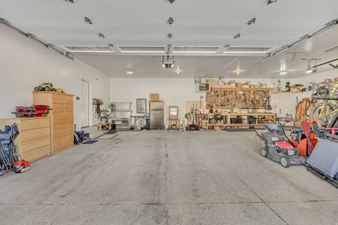 Tiny photo for 496 E 1200 N, Mapleton, UT 84664 (MLS # 2120567)