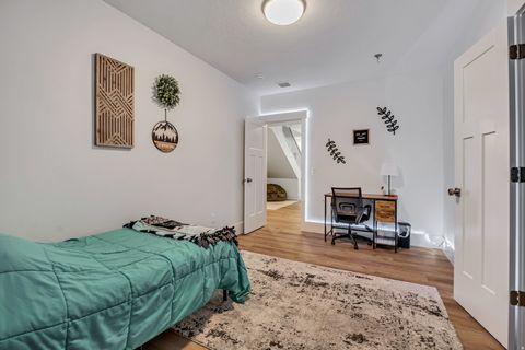 Tiny photo for 496 E 1200 N, Mapleton, UT 84664 (MLS # 2120567)