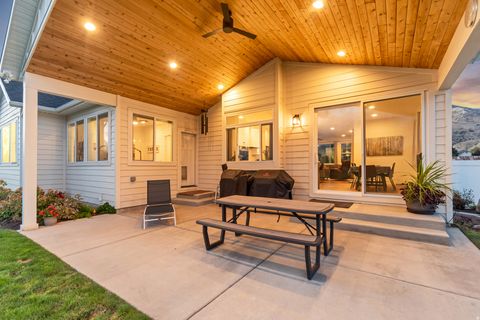 Tiny photo for 496 E 1200 N, Mapleton, UT 84664 (MLS # 2120567)