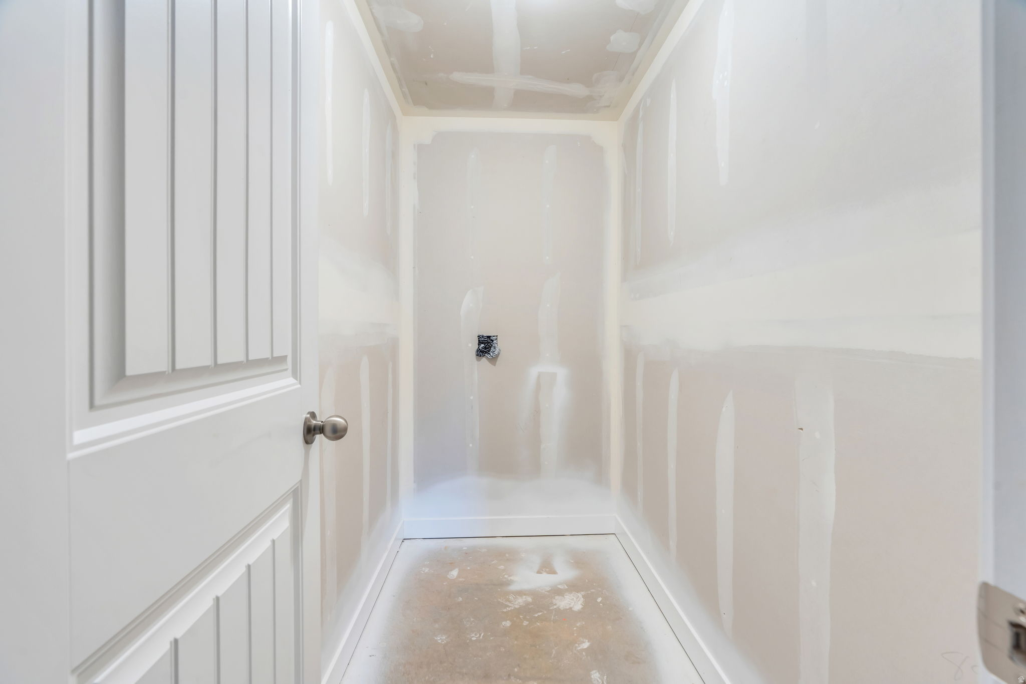 DRAPER HILLSIDE HOME - Residential