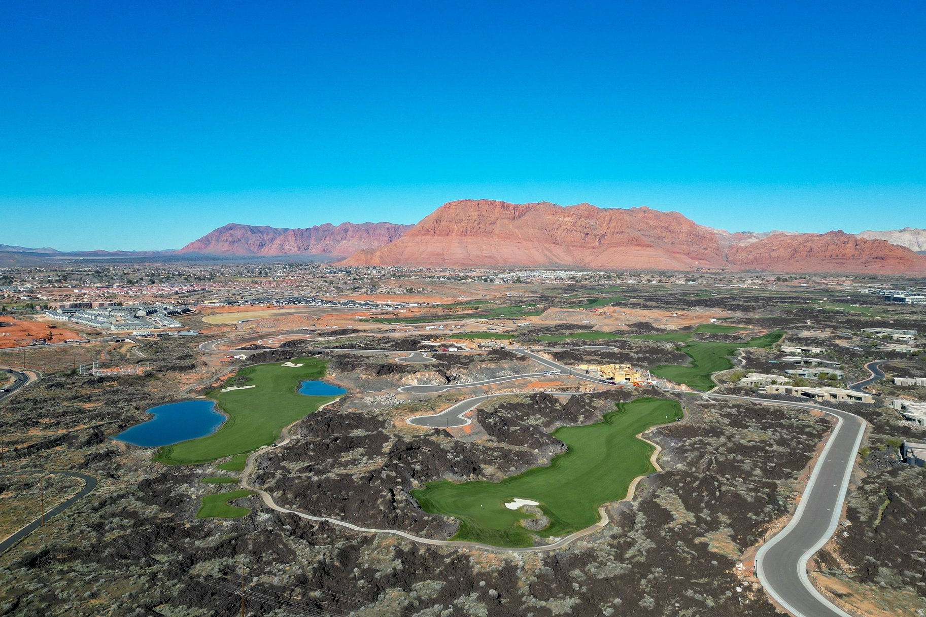 LAVA COVE AT ENTRADA - Residential