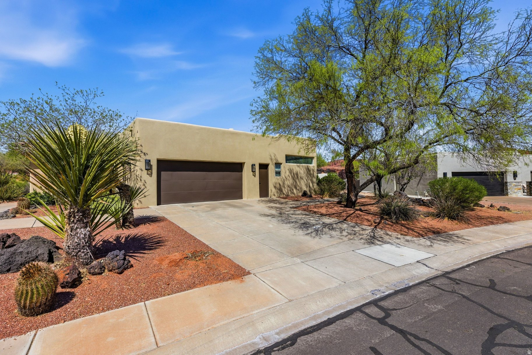 LAVA COVE AT ENTRADA - Residential