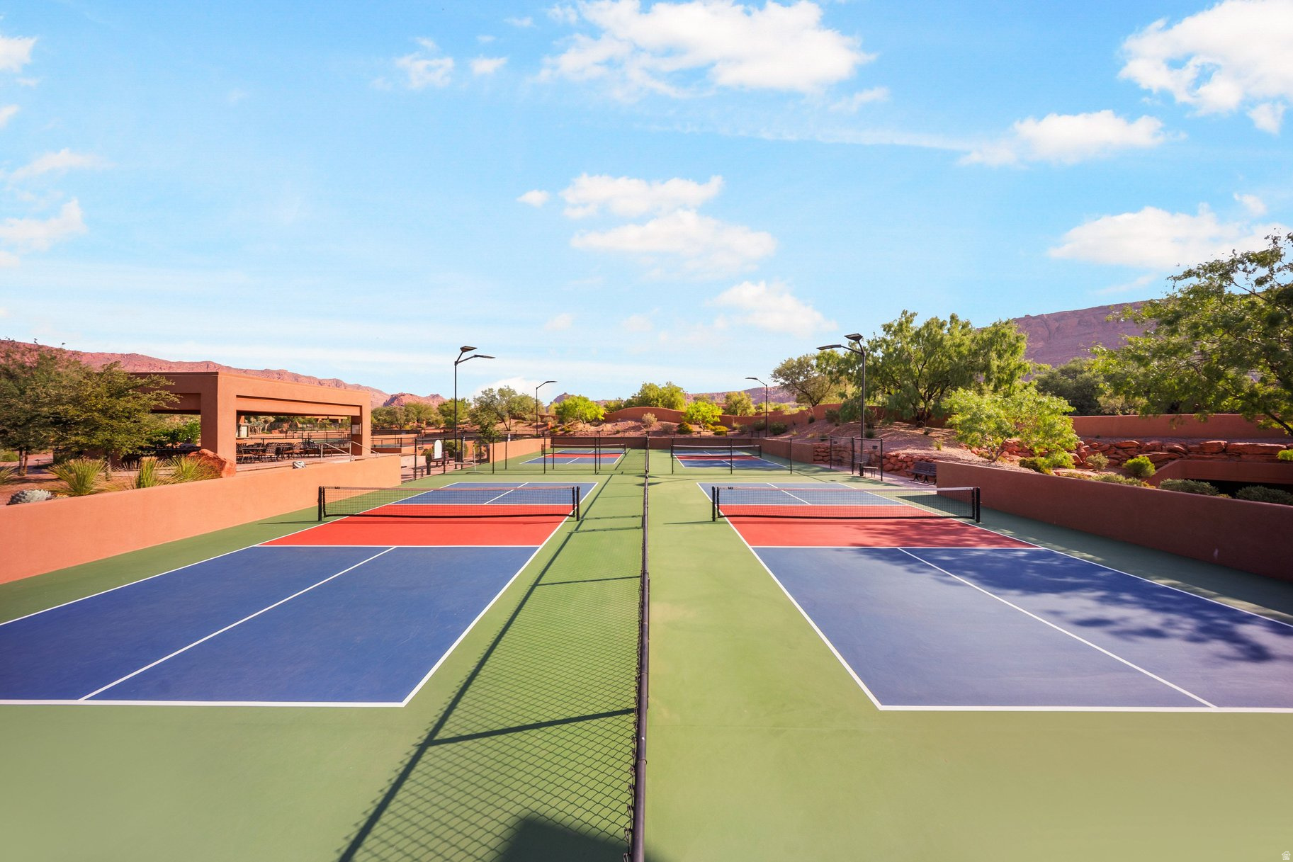 LAVA COVE AT ENTRADA - Residential