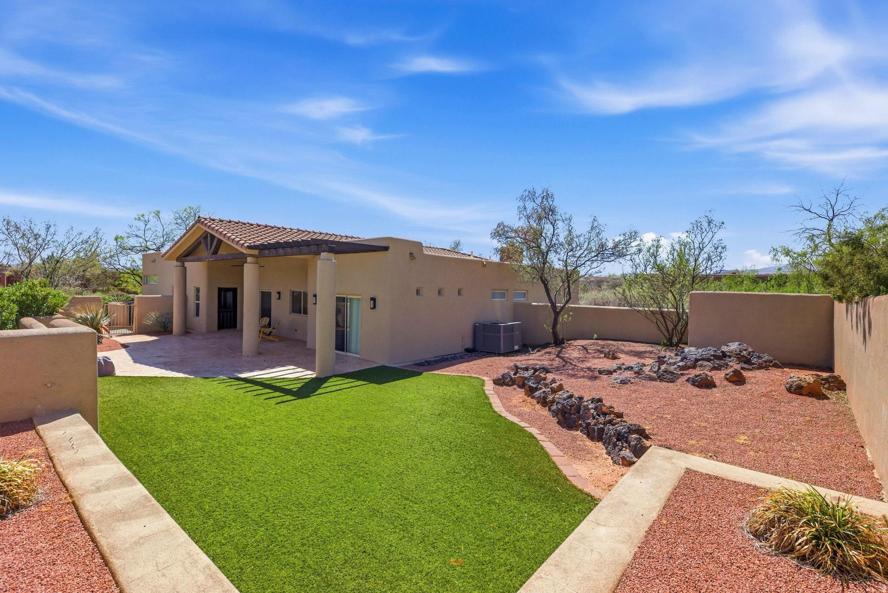 LAVA COVE AT ENTRADA - Residential